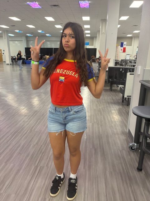 Creative Writer Kayra Silva represents Venezuela 